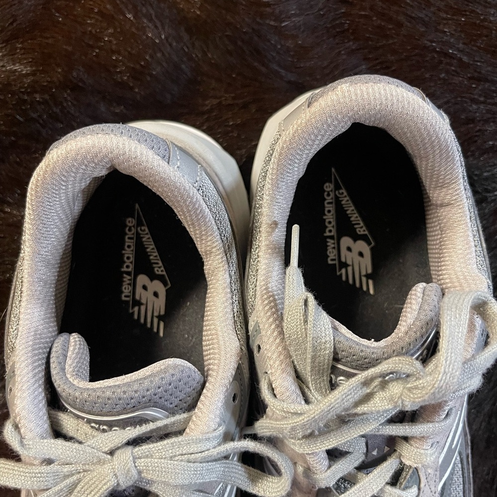 New Balance Gray Running Tennis Shoes - Picture 6 of 8